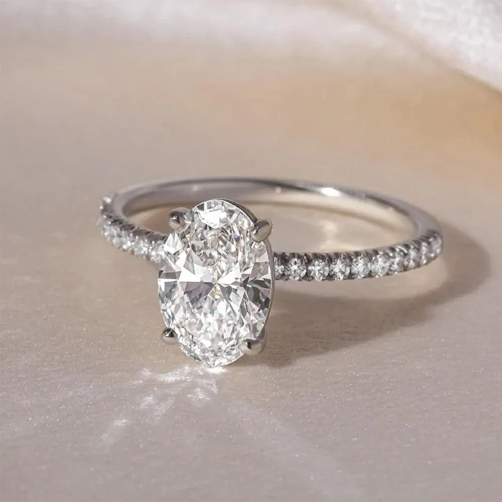Sika™ Radiant Oval Cut 4 Carat VVS Moissanite Diamond Ring